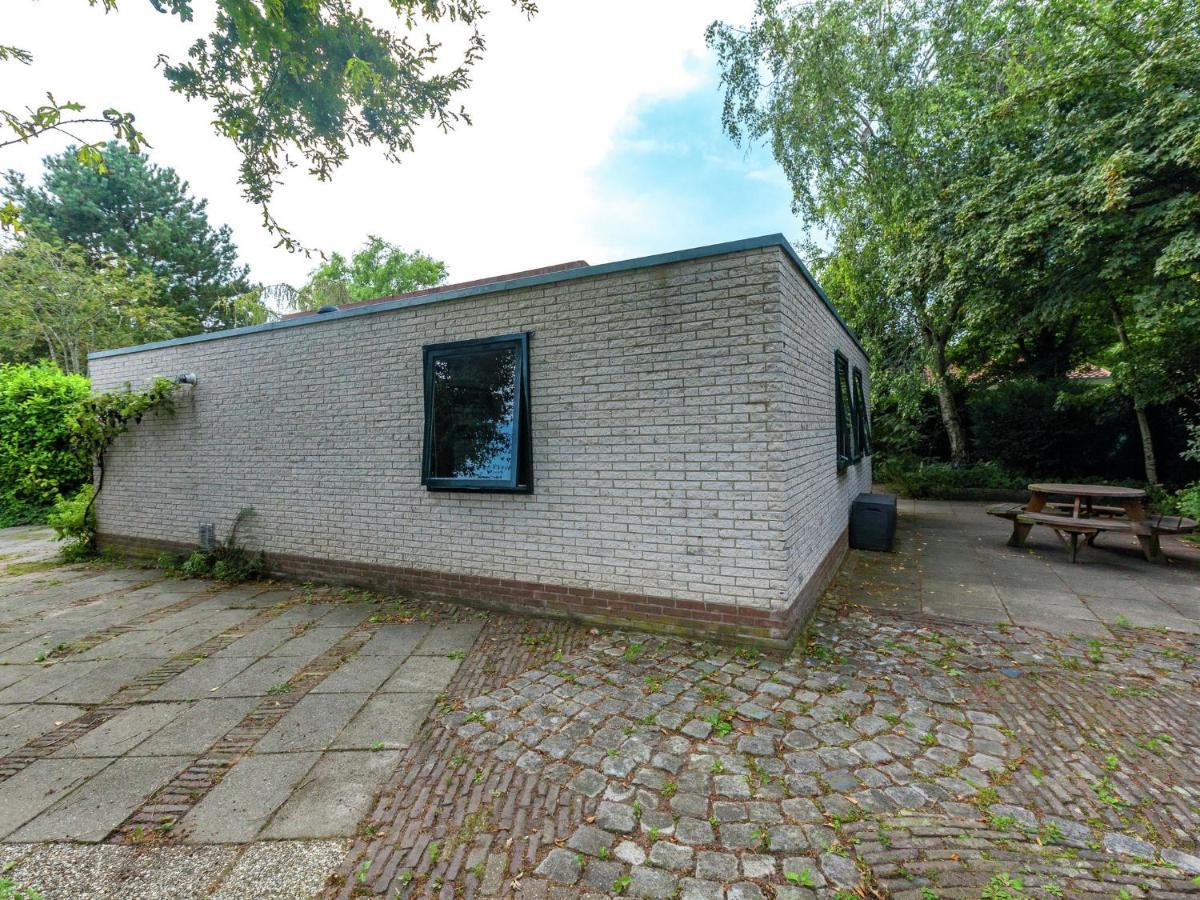קמפרלנד Comfortable Detached Bungalow 65 M2 מראה חיצוני תמונה